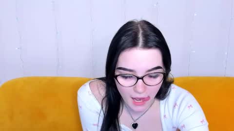 Snapshot of lilibethxx chatting on 12.08.24 lilibethxx online show from 12.08.24