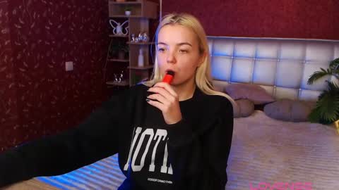 Lilie online show from 02.07.25