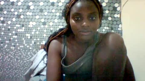 Snapshot of liligal chatting on 06.18.26 liligal online show from 06.18.26