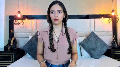 LilyJensen online show from 11.17.25