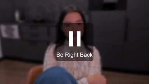 Snapshot of lililaluna chatting on 12.06.24 ... online show from 12.06.24