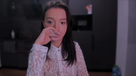 Snapshot of lililaluna chatting on 12.17.24 ... online show from 12.17.24