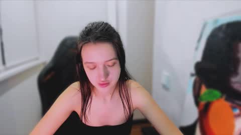 Snapshot of lililaluna chatting on 03.06.25 ... online show from 03.06.25