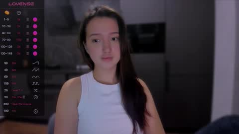 Snapshot of lililaluna chatting on 10.14.25 ... online show from 10.14.25