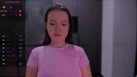 Snapshot of lililaluna chatting on 10.17.25 ... online show from 10.17.25