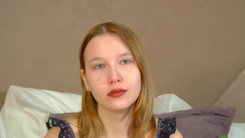 LiliLinn online show from 06.08.26