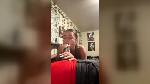 Snapshot of lilinga chatting on 06.20.26 lilinga online show from 06.20.26