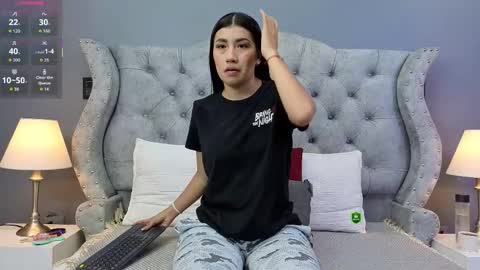 Snapshot of liliopal chatting on 02.03.26 Lilia online show from 02.03.26