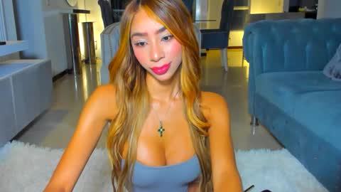 Lili  online show from 04.18.26