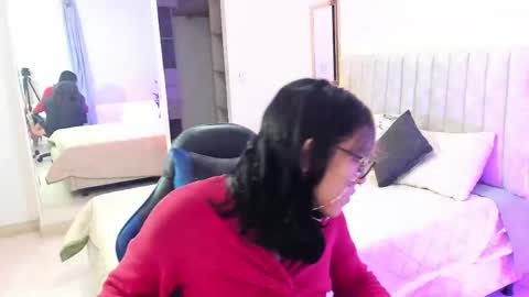 lilith  online show from 04.20.26