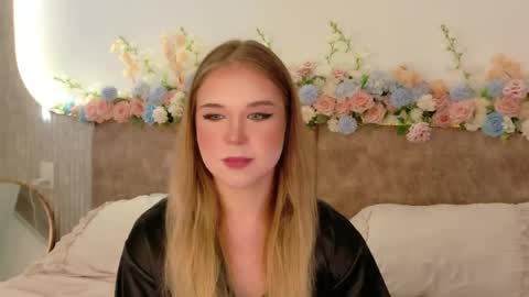 Snapshot of lilith_bonheur chatting on 04.28.26 Lilith Bonheur online show from 04.28.26
