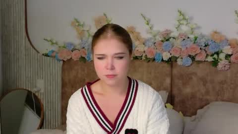 Snapshot of lilith_bonheur chatting on 04.28.26 Lilith Bonheur online show from 04.28.26