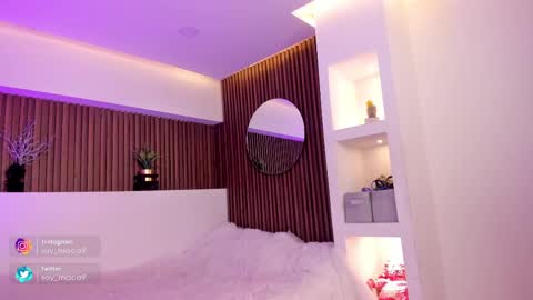 Snapshot of lilith_gray9 chatting on 02.20.25 Lilith Gray online show from 02.20.25