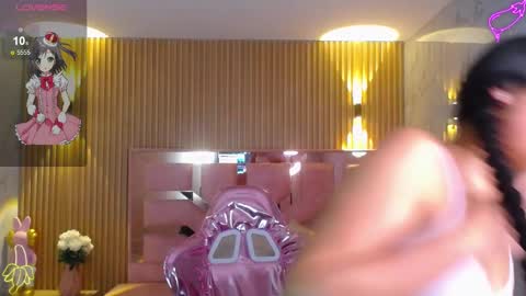 Snapshot of lilith_petit_sub chatting on 03.12.25 Lilith  online show from 03.12.25