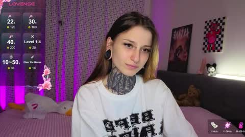 lilith_poison online show from 10.11.25