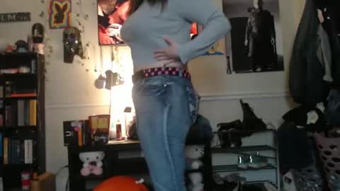 molly online show from 03.28.26