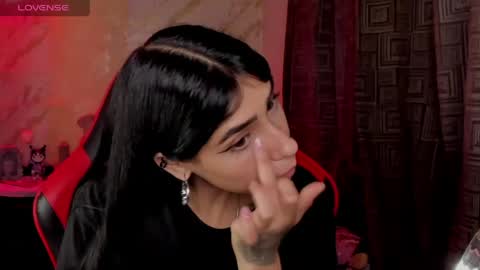 Snapshot of lilithcollins chatting on 05.14.26 LILIKTH online show from 05.14.26