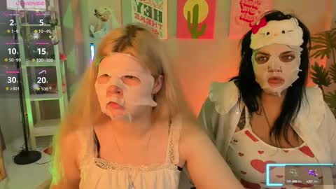 Snapshot of lilithnelson chatting on 10.09.25 LilithNelson online show from 10.09.25