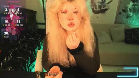 Snapshot of lilithnelson chatting on 10.23.25 LilithNelson online show from 10.23.25