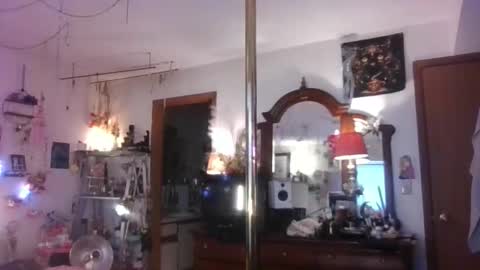 Lilithohfish online show from 01.16.26