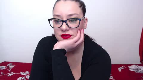 Snapshot of lilithserendipity chatting on 01.05.25 LILITHSERENDIPITY online show from 01.05.25