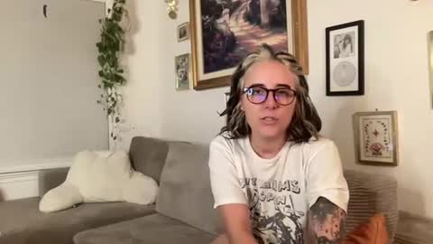 lilldaddysgirl online show from 10.03.25