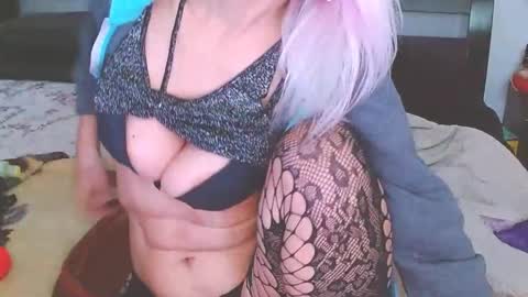 Lara online show from 02.13.25