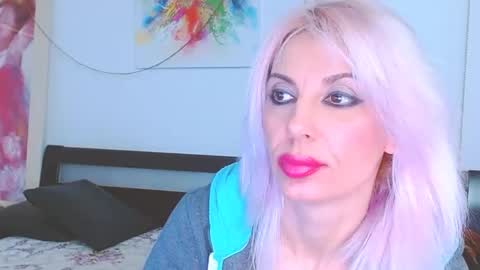 Lara online show from 03.01.25