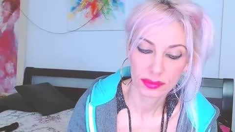 Lara online show from 03.02.25