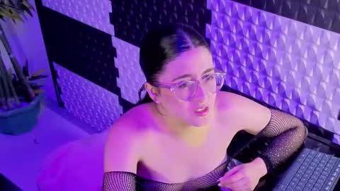 lillianderson -  Next stream start at 0700hs GTM-3 online show from 02.28.26