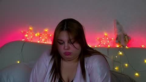 Snapshot of lillianhaig chatting on 01.14.25 LillianHaig online show from 01.14.25