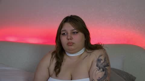 Snapshot of lillianhaig chatting on 01.17.25 LillianHaig online show from 01.17.25