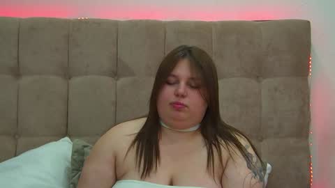 Snapshot of lillianhaig chatting on 02.02.25 LillianHaig online show from 02.02.25