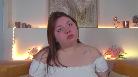 Snapshot of lillianhaig chatting on 02.17.25 LillianHaig online show from 02.17.25