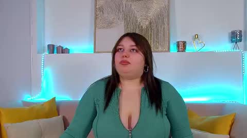 Snapshot of lillianhaig chatting on 03.03.25 LillianHaig online show from 03.03.25