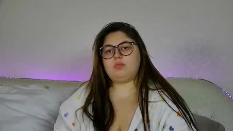 Snapshot of lillianhaig chatting on 09.25.25 LillianHaig online show from 09.25.25