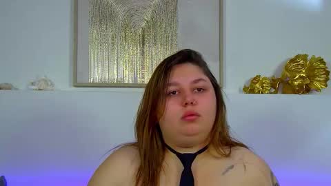 Snapshot of lillianhaig chatting on 10.17.25 LillianHaig online show from 10.17.25