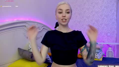 LilliMoore online show from 02.16.25