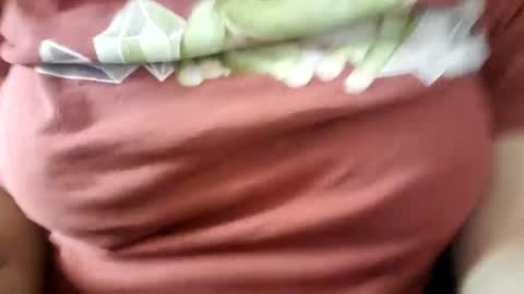 Snapshot of lilly49547 chatting on 12.03.24 Lilly online show from 12.03.24