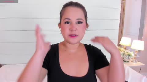 Snapshot of lilly_2809_ chatting on 02.03.26 Lizeth follow me in my igimlilycute 3 online show from 02.03.26