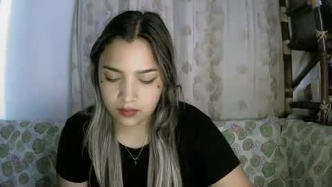 Snapshot of lilly_ocean22 chatting on 04.30.26 Sey - Lilly online show from 04.30.26
