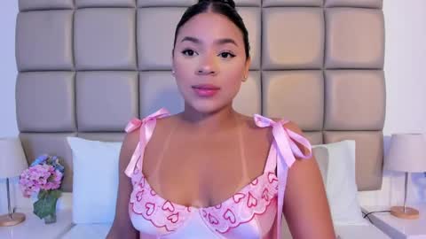 Snapshot of lilly_williamss chatting on 05.07.26 Lilly online show from 05.07.26