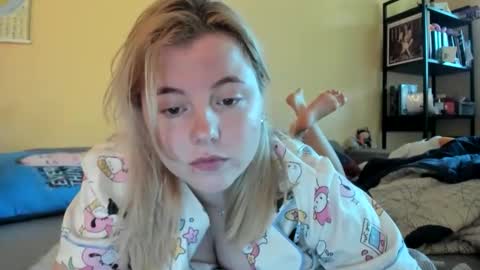 Lilly Depp online show from 09.25.25