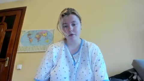 Lilly Depp online show from 10.22.25