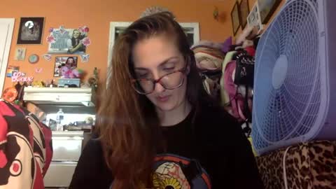 Snapshot of lillylushabae chatting on 07.13.26 hi guys im back on here 3 online show from 07.13.26