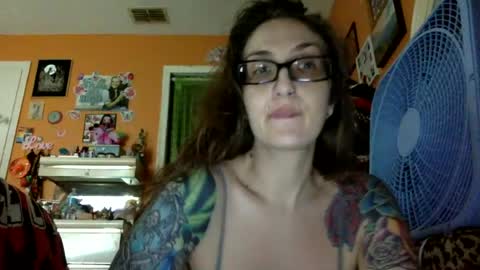 Snapshot of lillylushabae chatting on 07.20.26 hi guys im back on here 3 online show from 07.20.26