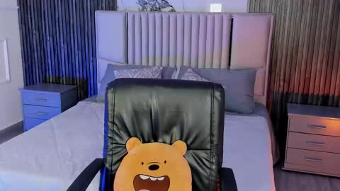 Lilly Ortiz online show from 02.07.26