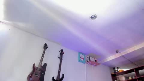 Snapshot of lilpervert_girl chatting on 01.19.25 Carolina online show from 01.19.25