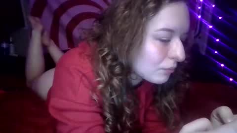 Snapshot of lilpies chatting on 01.29.25 LilPies online show from 01.29.25