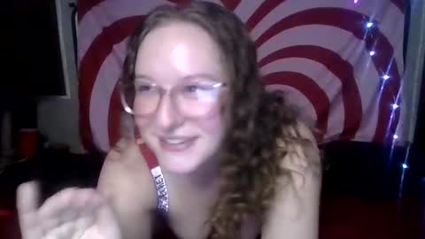 Snapshot of lilpies chatting on 03.10.25 LilPies online show from 03.10.25